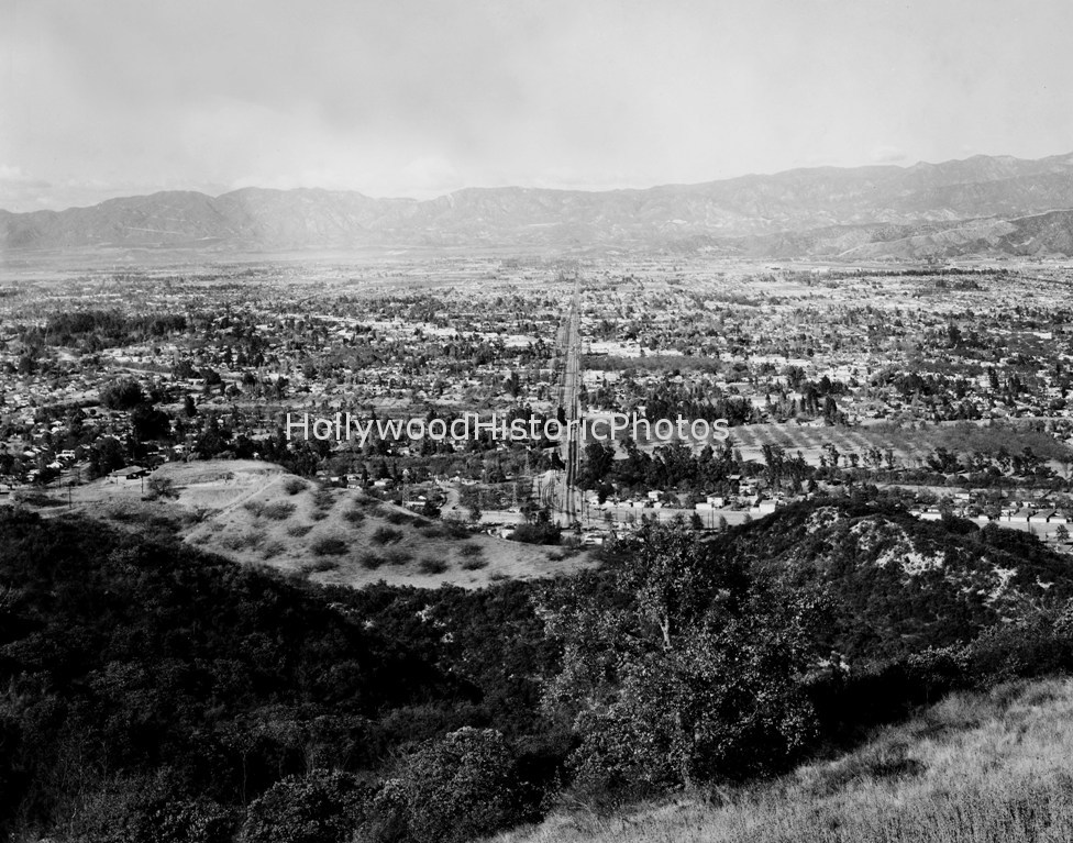 van nuys 1948 WM.jpg